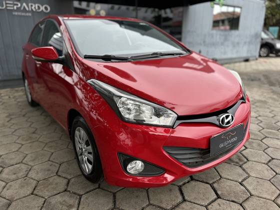HYUNDAI HB20 1.6 COMFORT 16V FLEX 4P MANUAL HYUNDAI HB20 1.6 COMFORT 16V FLEX 4P MANUAL